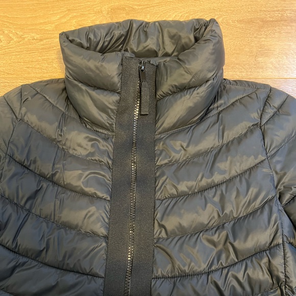 Women’s lightweight puffer jacket - Picture 2 of 4
